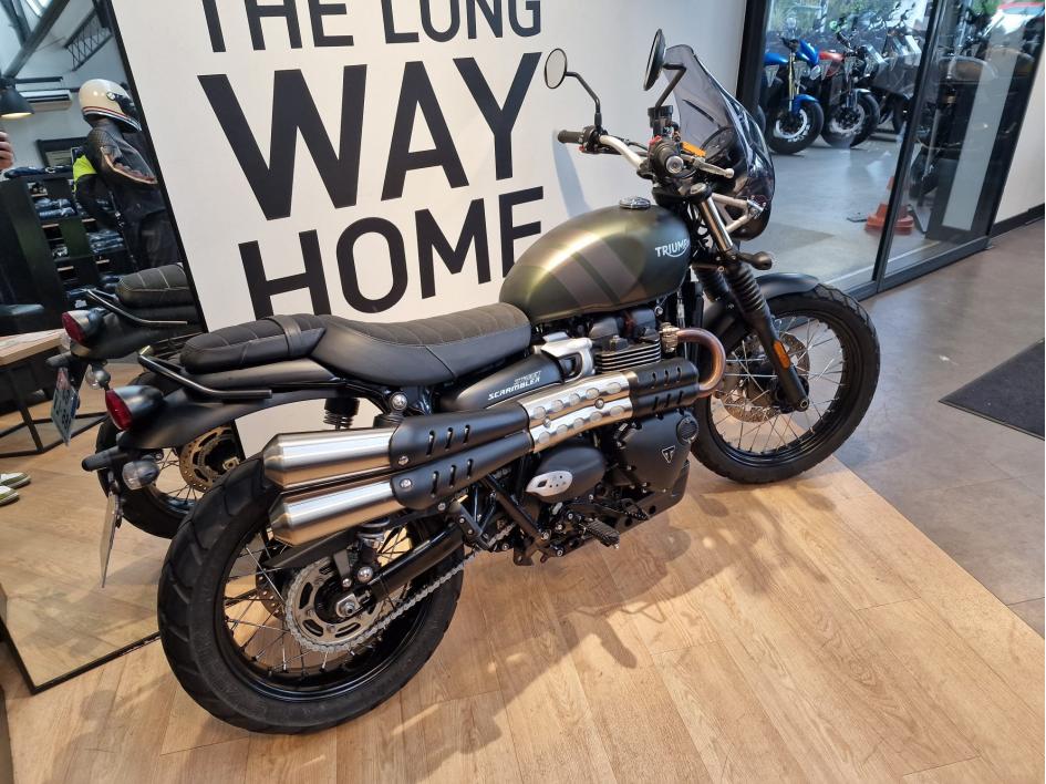 TRIUMPH STREET SCRAMBLER 900 1ERE MAIN 9100KMS SEPTEMBRE 2022 BRIDABLE A2