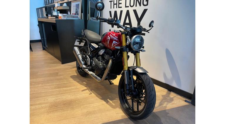 TRIUMPH SPEED 400