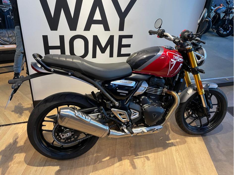 TRIUMPH SPEED 400 - ACCESSIBLE A2 - 2250 KMS - FEVRIER 2025