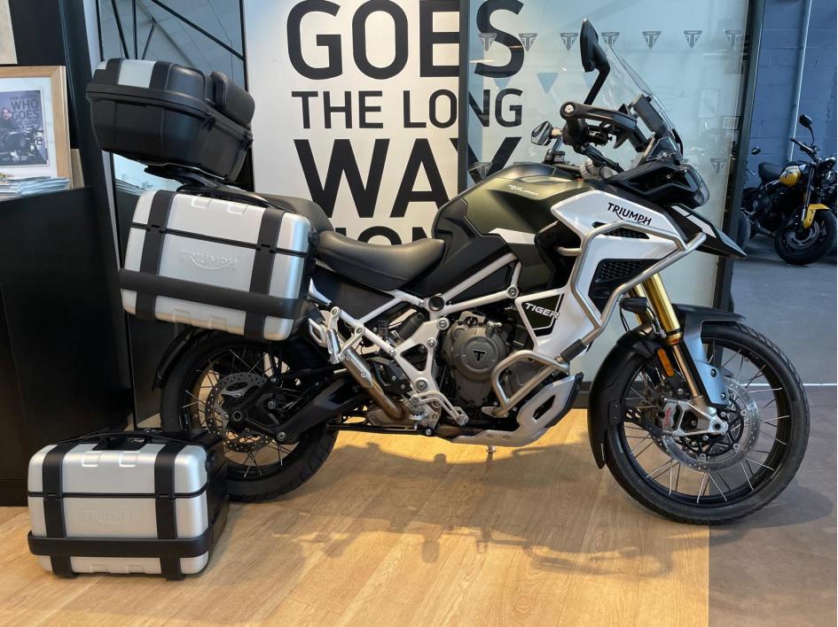 TRIUMPH TIGER 1200 RALLY EXPLORER - 9200 KMS - AVRIL 2023
