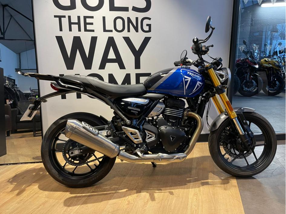 TRIUMPH SPEED 400 - 1200 KMS - FEVRIER 2024 - 1ERE MAIN