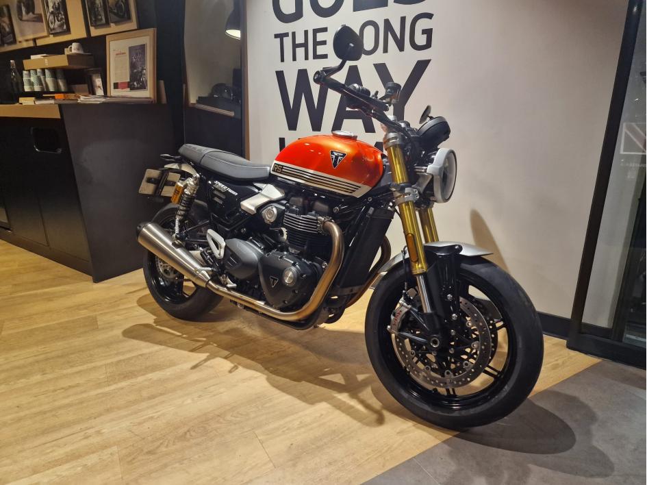 TRIUMPH SPEED TWIN 1200 RS 01/2025 1ERE MAIN 2600KMS