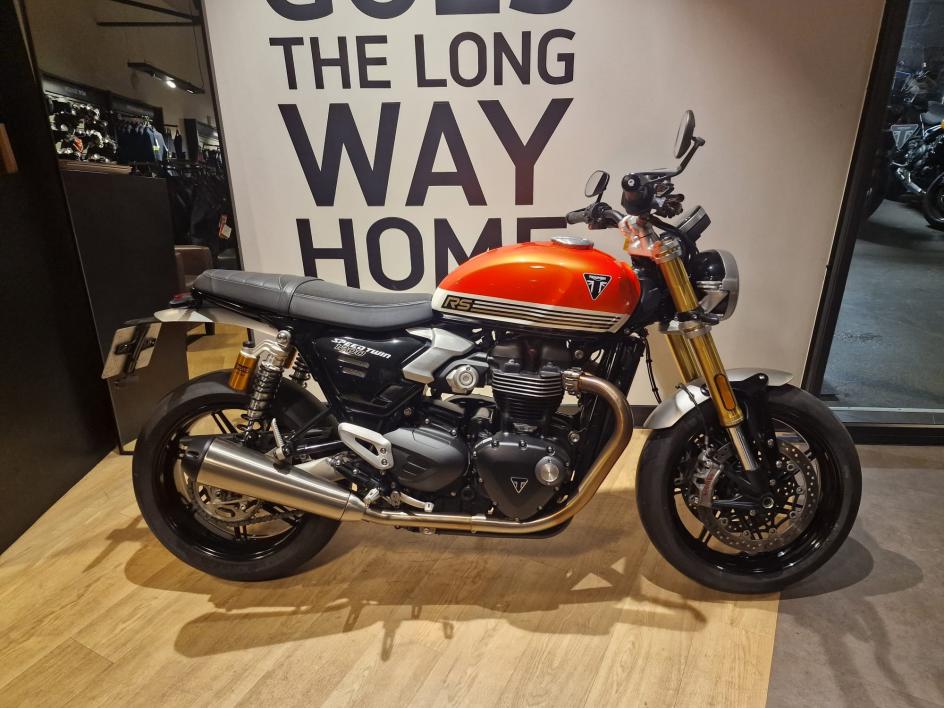 TRIUMPH SPEED TWIN 1200 RS 01/2025 1ERE MAIN 2600KMS