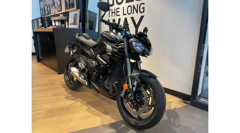 TRIUMPH STREET TRIPLE 765 RS