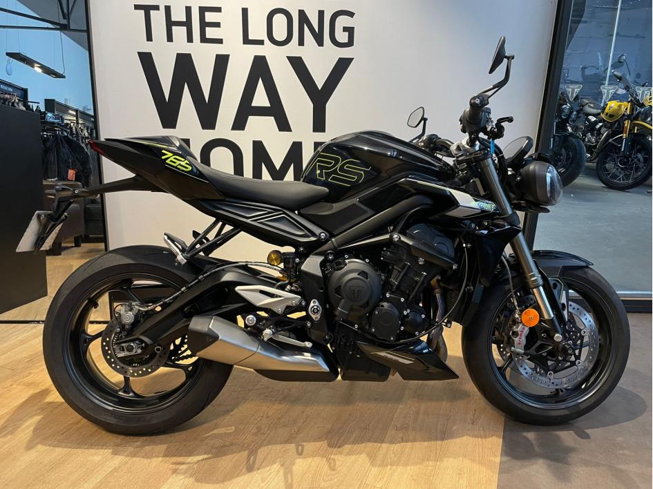 TRIUMPH STREET TRIPLE 765 RS - 3500 KMS - AVRIL 2025