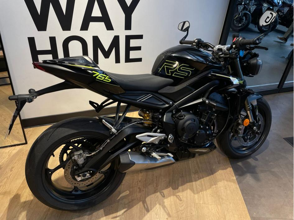 TRIUMPH STREET TRIPLE 765 RS - 3500 KMS - AVRIL 2025