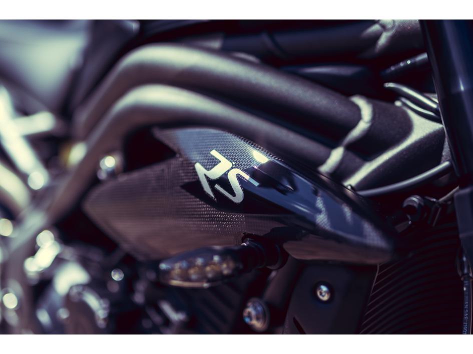 SPEED TRIPLE RS FULL BLACK