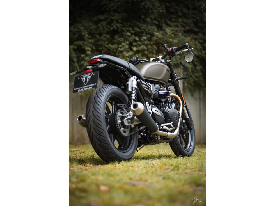 SPEED TWIN 900 IRONSTONE
